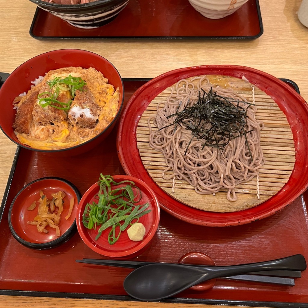 ユーザーが投稿したかつ丼定食の写真 - 実際訪問したユーザーが直接撮影して投稿した御影中町うどん杵屋 神戸御影クラッセ店の写真