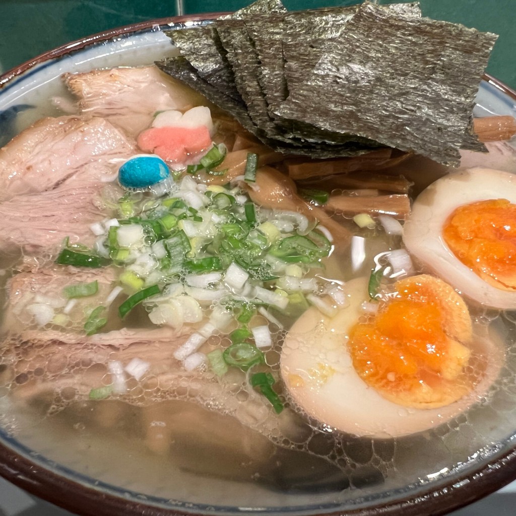 yusuさんが投稿した新橋ラーメン専門店のお店はるちゃんラーメン 新橋店/ハルチャンラーメン シンバシテンの写真