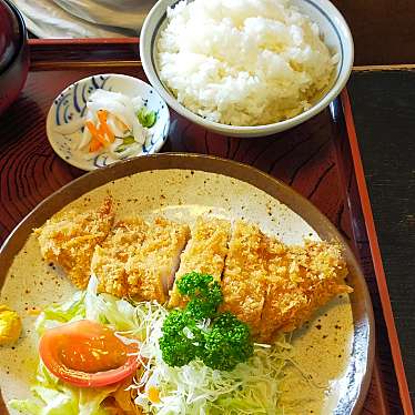 実際訪問したユーザーが直接撮影して投稿した屋形定食屋とん亭 九十九の写真