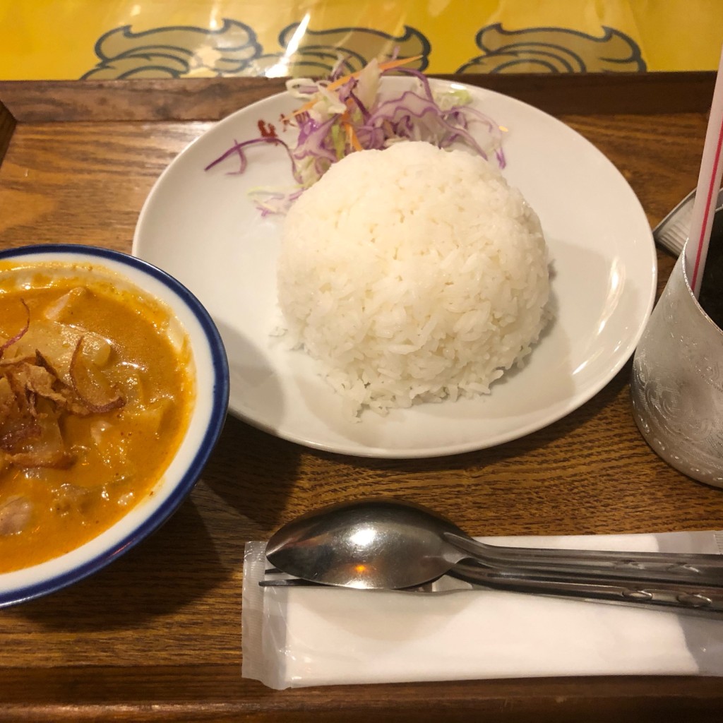 キャサリンゴさんが投稿した難波中タイ料理のお店大阪カオマンガイカフェ/Osaka Khao Man Gai Cafeの写真