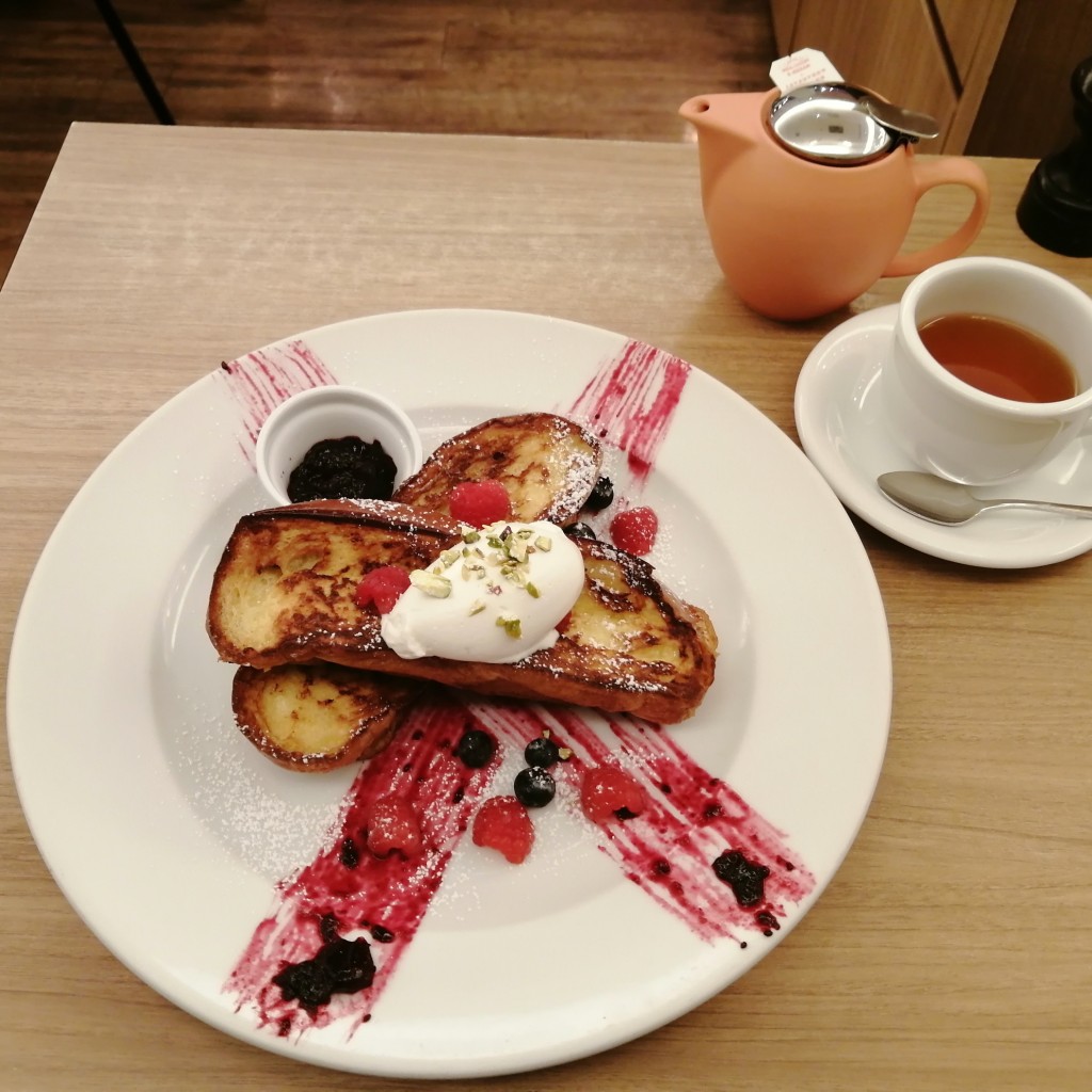 ユーザーが投稿したSPFrenchToastの写真 - 実際訪問したユーザーが直接撮影して投稿した丸の内カフェサラベス 東京店の写真