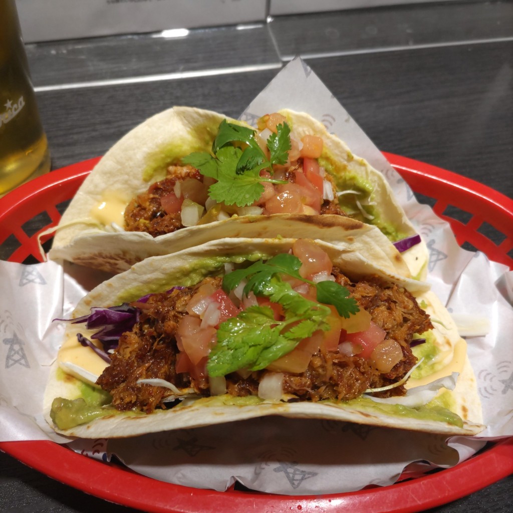 ユーザーが投稿したSmoked Pork Taco(2P)の写真 - 実際訪問したユーザーが直接撮影して投稿した南幸ビアホールアンテナアメリカ 横浜店の写真