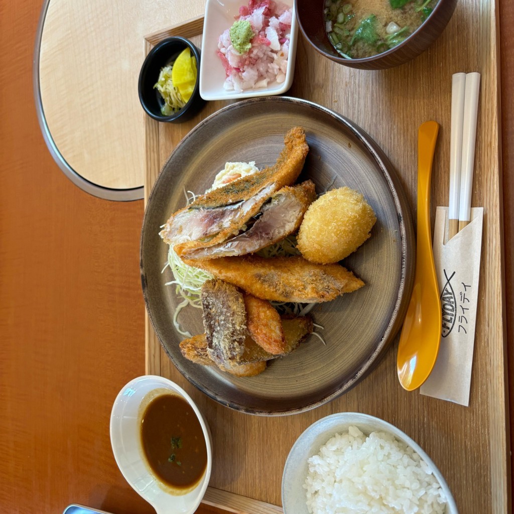ユーザーが投稿したミックスフライの写真 - 実際訪問したユーザーが直接撮影して投稿した大和田定食屋フライデイの写真