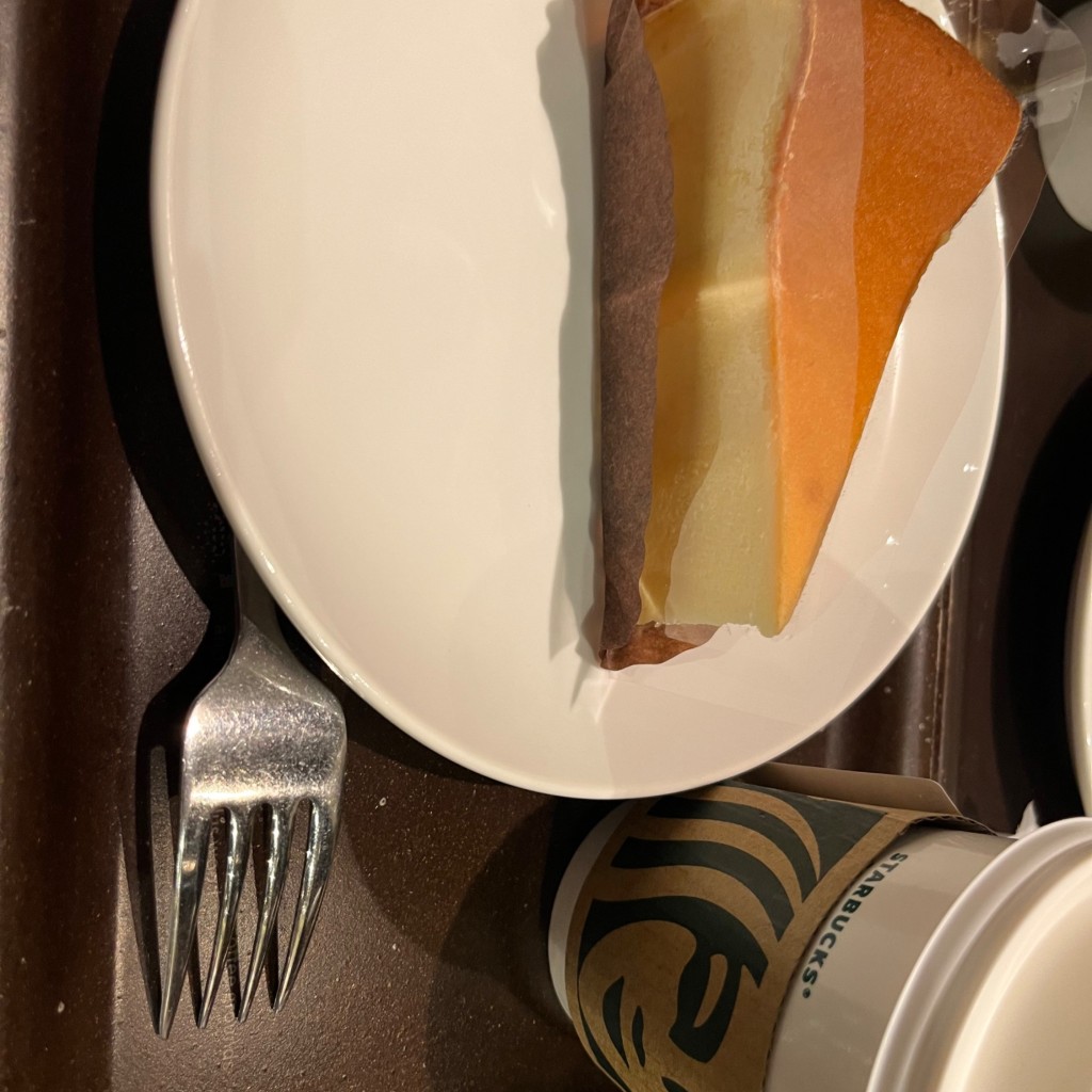 ユーザーが投稿したイングリッシュ ブレックファスト ティー ラテの写真 - 実際訪問したユーザーが直接撮影して投稿した小山ヶ丘カフェスターバックスコーヒー 多摩境店の写真