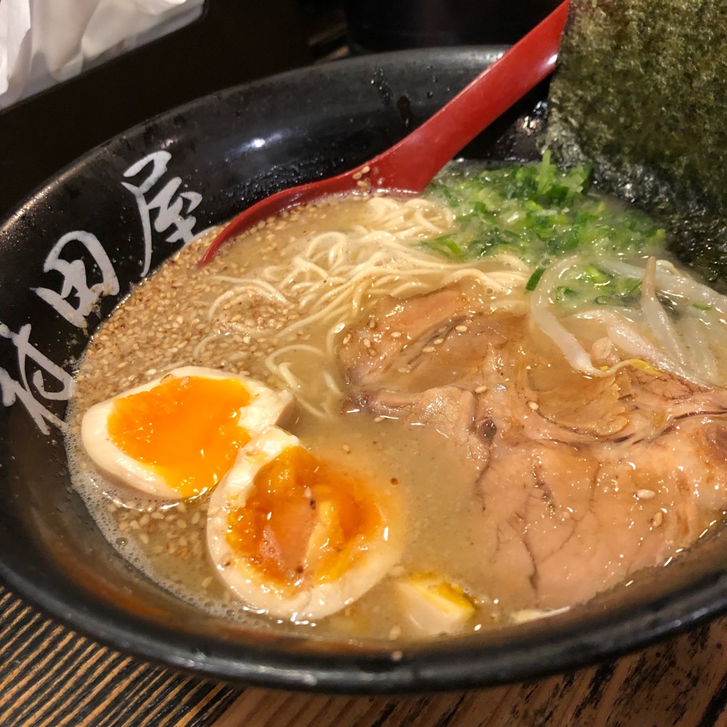 ユーザーが投稿した味玉ラーメンの写真 - 実際訪問したユーザーが直接撮影して投稿した中央ラーメン / つけ麺村田屋の写真