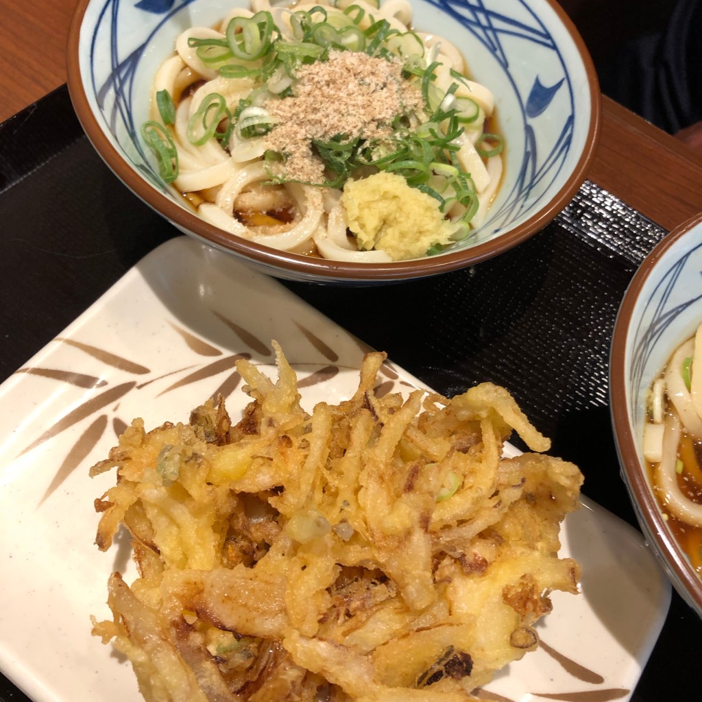 ユーザーが投稿した野菜かき揚げ(140)の写真 - 実際訪問したユーザーが直接撮影して投稿した西塚町うどん丸亀製麺 浜松西塚の写真