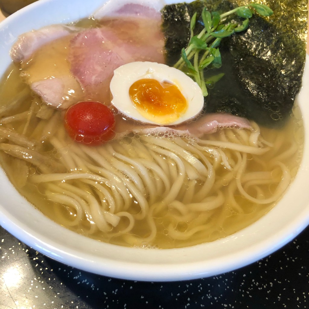 tomo64さんが投稿した井ケ谷町ラーメン / つけ麺のお店小池さんの中華そば食堂の写真