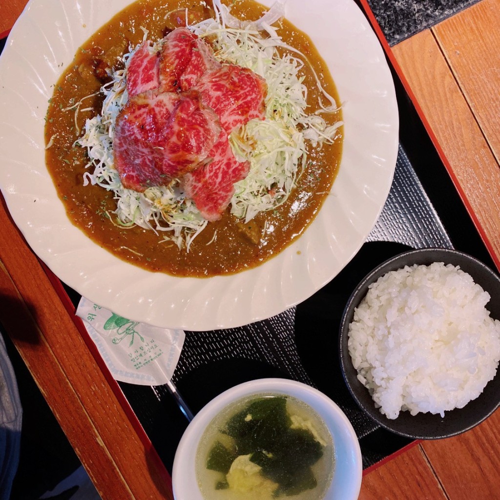 Fumiこさんが投稿した芝大門焼肉のお店飛び牛出汁焼肉 舌賛 GEMS大門店/トビウシダシヤキニク ゼッサン ジェムズダイモンテンの写真