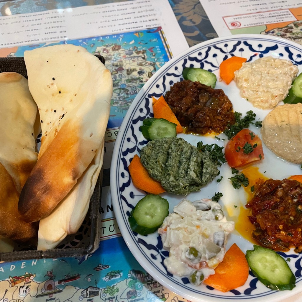 ユーザーが投稿した前菜の写真 - 実際訪問したユーザーが直接撮影して投稿した西新宿トルコ料理トルコレストラン チャンカヤの写真