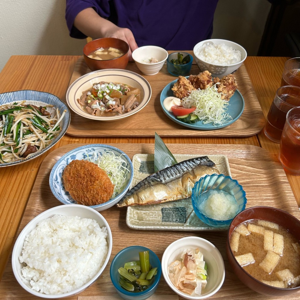 ユーザーが投稿した焼きサバ&コロッケ定食の写真 - 実際訪問したユーザーが直接撮影して投稿した中央町定食屋どんぐり食堂の写真