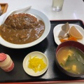 カツカレー - 実際訪問したユーザーが直接撮影して投稿した西新宿中華料理綾の写真のメニュー情報