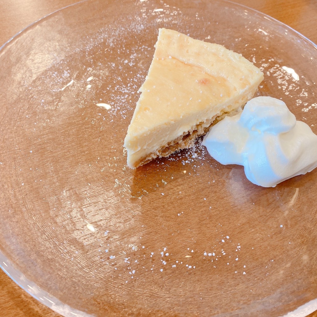 ユーザーが投稿したケーキセットの写真 - 実際訪問したユーザーが直接撮影して投稿した中央港カフェBlue Cafeの写真