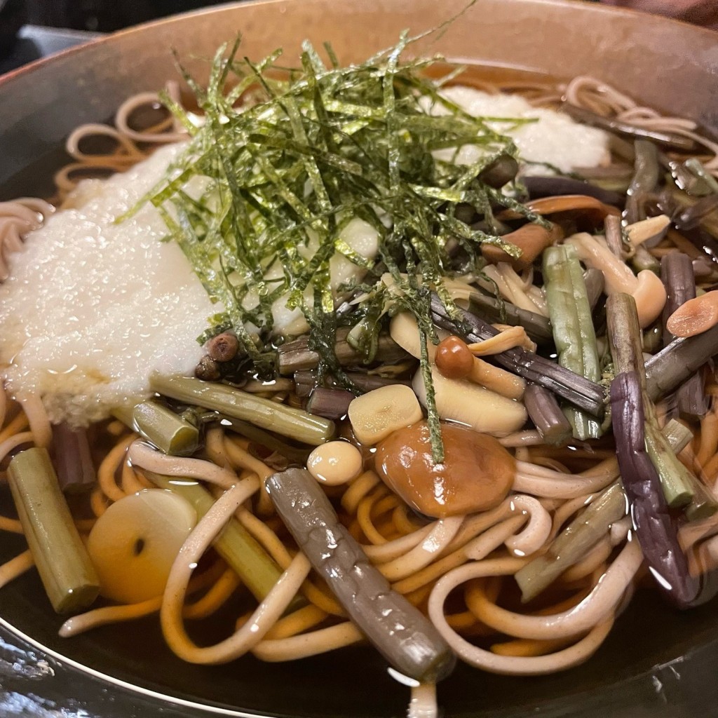 ユーザーが投稿した山菜とろろそばの写真 - 実際訪問したユーザーが直接撮影して投稿した三郎丸定食屋めん食堂 川なべの写真