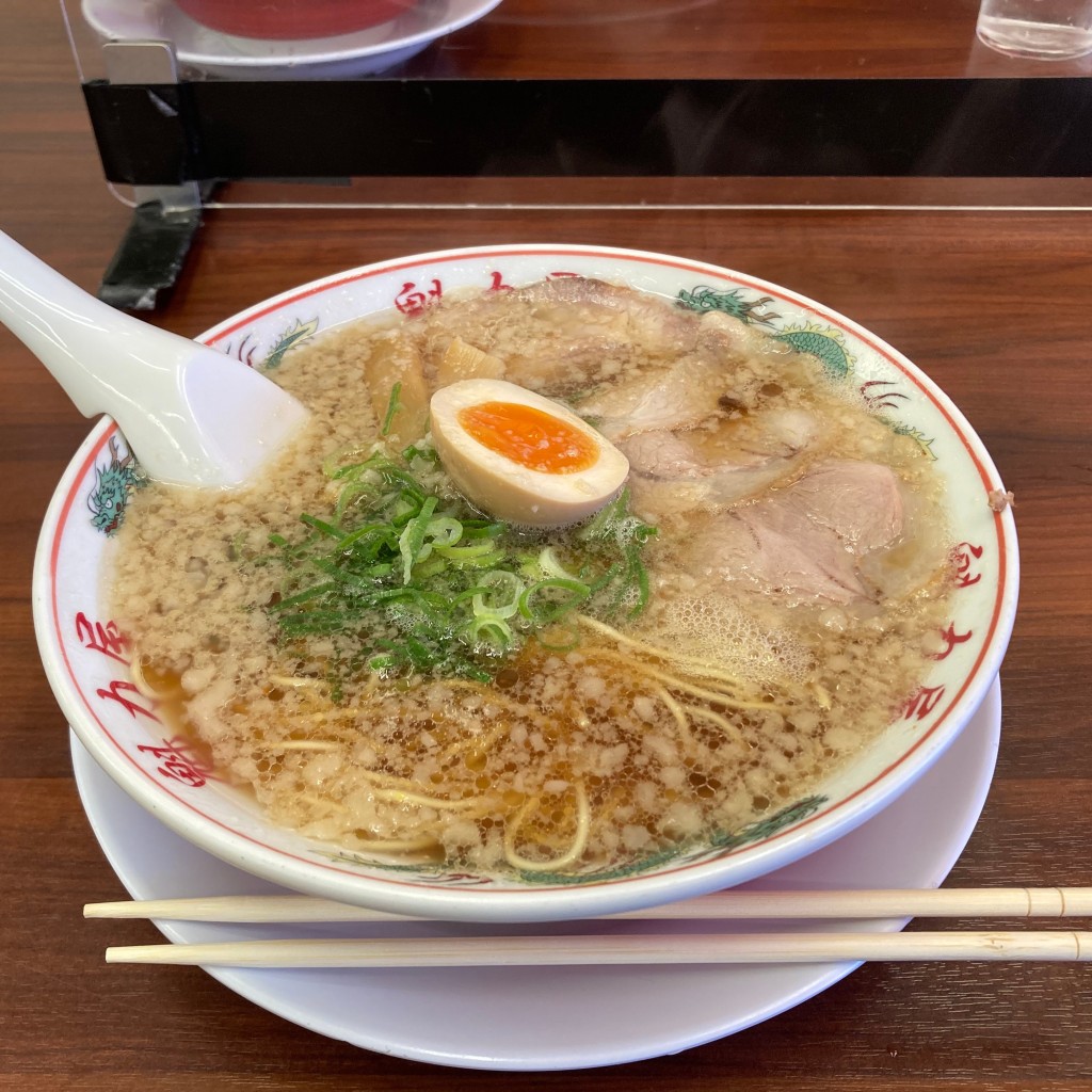 ユーザーが投稿した醤油味玉ラーメンの写真 - 実際訪問したユーザーが直接撮影して投稿した紫竹下芝本町ラーメン専門店ラーメン魁力屋 北山店の写真