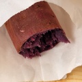 紫いも - 実際訪問したユーザーが直接撮影して投稿した間々田焼き芋 / 芋スイーツ壺焼き芋 新つるの写真のメニュー情報