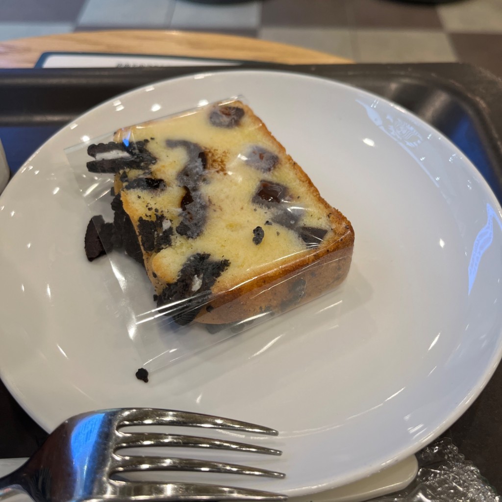 ユーザーが投稿したクッキーとチョコレートのパウンドケーキの写真 - 実際訪問したユーザーが直接撮影して投稿した北七条東カフェスターバックスコーヒー アリオ札幌店の写真