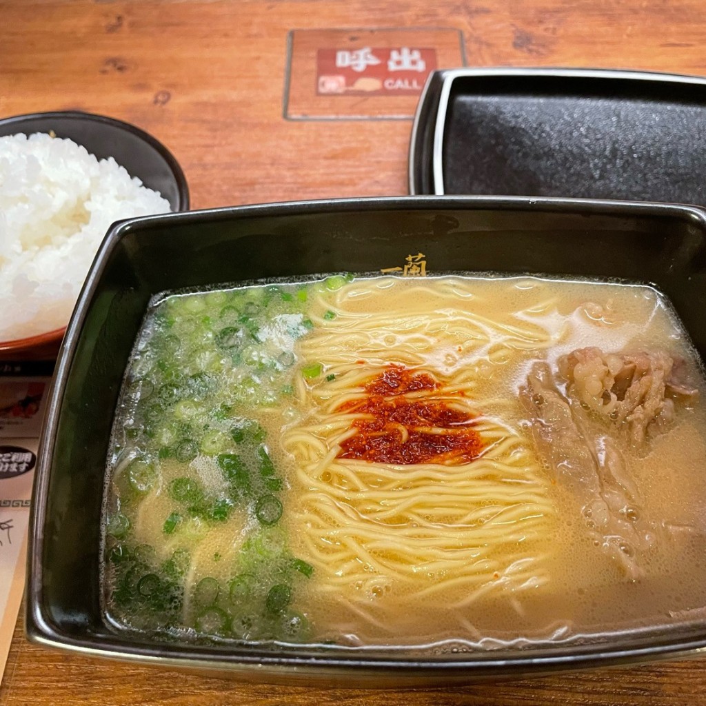 オノレたゃさんが投稿した心斎橋筋ラーメン専門店のお店一蘭 なんば御堂筋店/イチラン ナンバミドウスジテンの写真