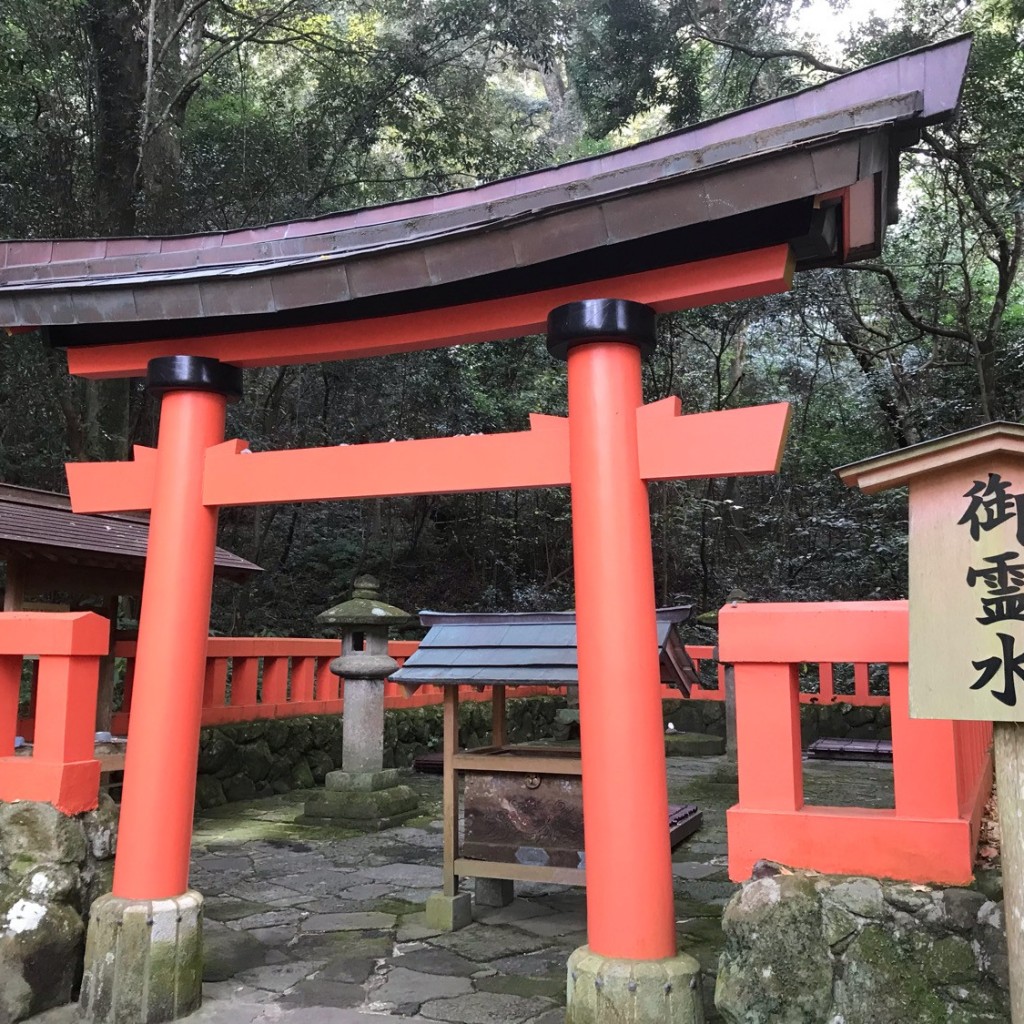 実際訪問したユーザーが直接撮影して投稿した南宇佐神社宇佐神宮 御霊水の写真