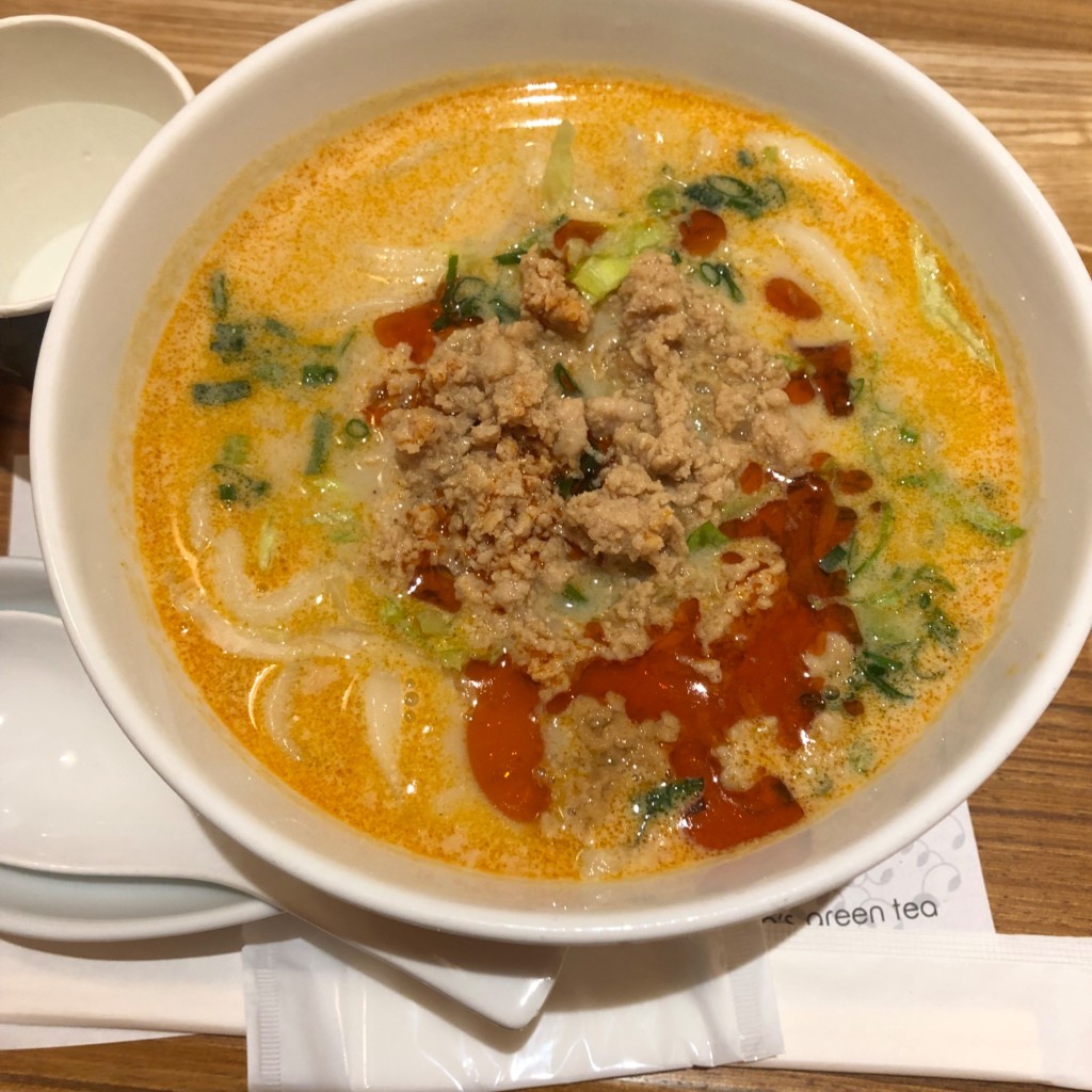 ユーザーが投稿したランチ 豆乳担々うどんの写真 - 実際訪問したユーザーが直接撮影して投稿した戸崎町カフェnana’s green tea イオンモール岡崎店の写真