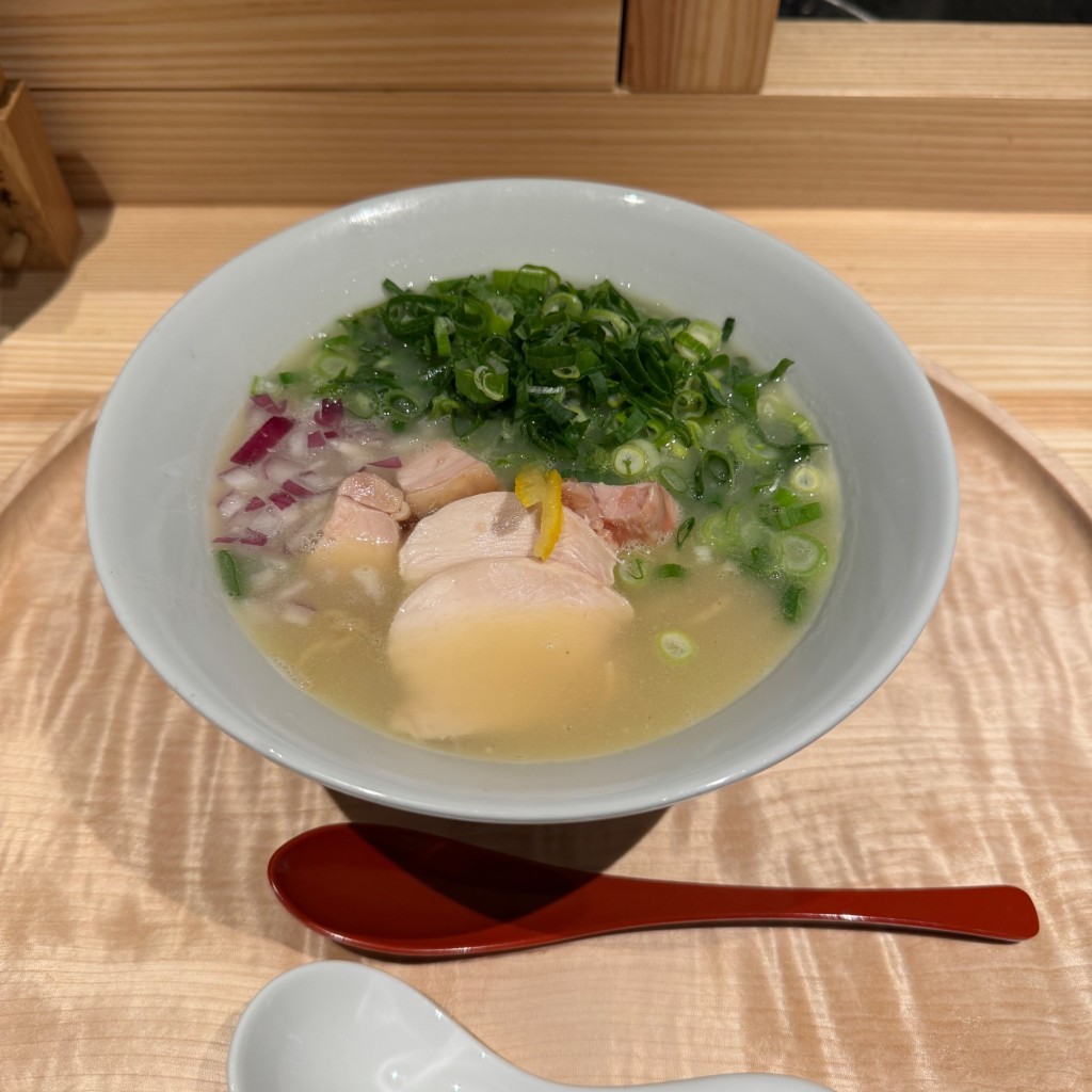 ユーザーが投稿した京の鶏白湯SOBA (塩)の写真 - 実際訪問したユーザーが直接撮影して投稿した日本橋本町鶏料理八起庵 日本橋店の写真