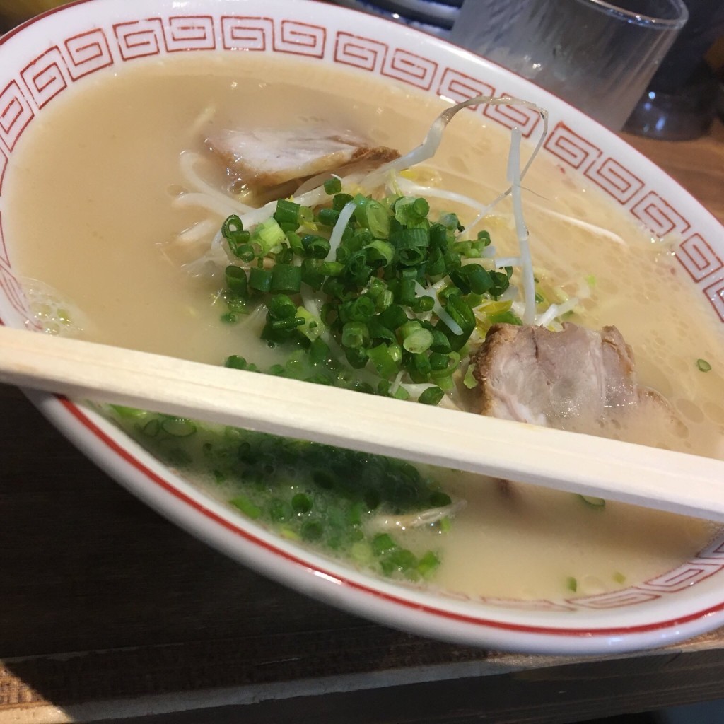 MARUO_さんが投稿した橘通西ラーメン / つけ麺のお店ラーメン天/ラーメンテンの写真