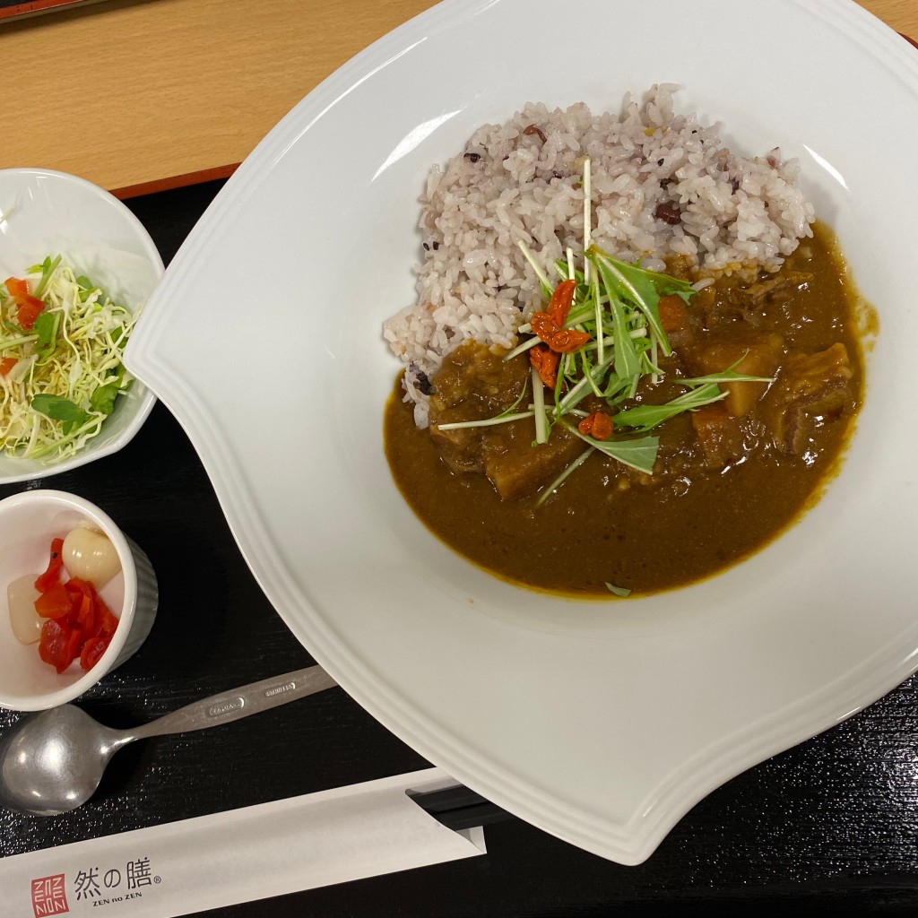 ユーザーが投稿した然の膳カレーの写真 - 実際訪問したユーザーが直接撮影して投稿した田代ラーメン専門店然の膳 松波総合病院店の写真