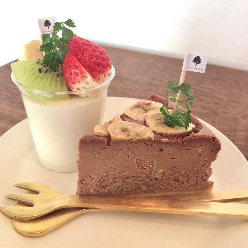 ユーザーが投稿したチョコバナナチーズケーキの写真 - 実際訪問したユーザーが直接撮影して投稿した赤羽西カフェanzu to momoの写真