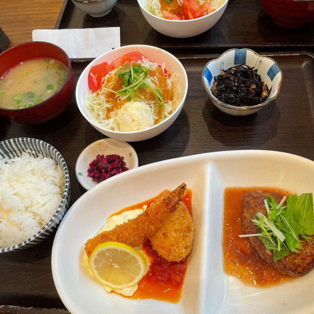 ユーザーが投稿した日替わりランチの写真 - 実際訪問したユーザーが直接撮影して投稿した西ノ京円町洋食洋食の店 ITADAKI 円町店の写真