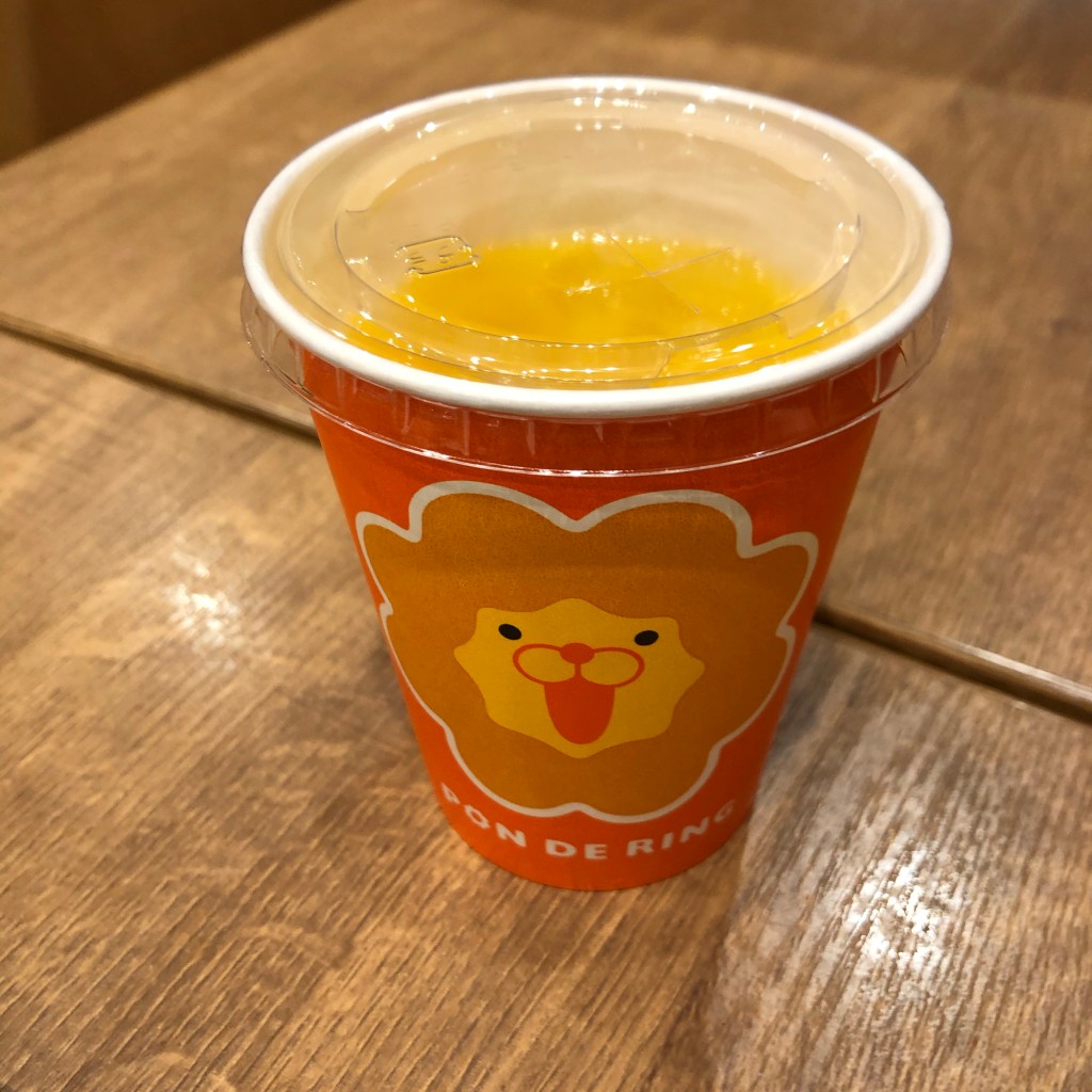 ユーザーが投稿したkids バレンシアオレンジ100%ジュースの写真 - 実際訪問したユーザーが直接撮影して投稿した中神ドーナツミスタードーナツ イオンモールとなみショップの写真