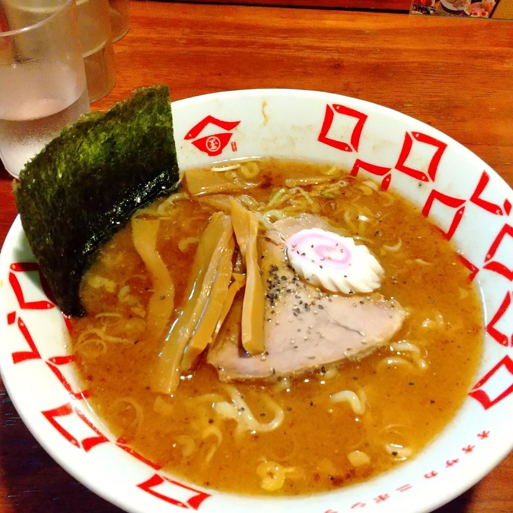 ユーザーが投稿した醤油煮干ラーメンの写真 - 実際訪問したユーザーが直接撮影して投稿した舟橋町ラーメン / つけ麺煮干しらーめん 玉五郎 鶴橋店の写真