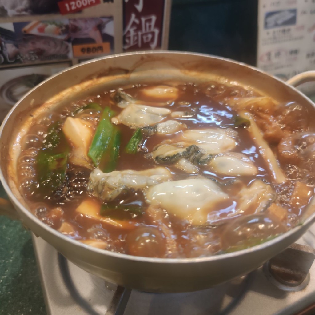 ユーザーが投稿した牡蠣鍋の写真 - 実際訪問したユーザーが直接撮影して投稿した小泉町居酒屋神楽坂グリルの写真