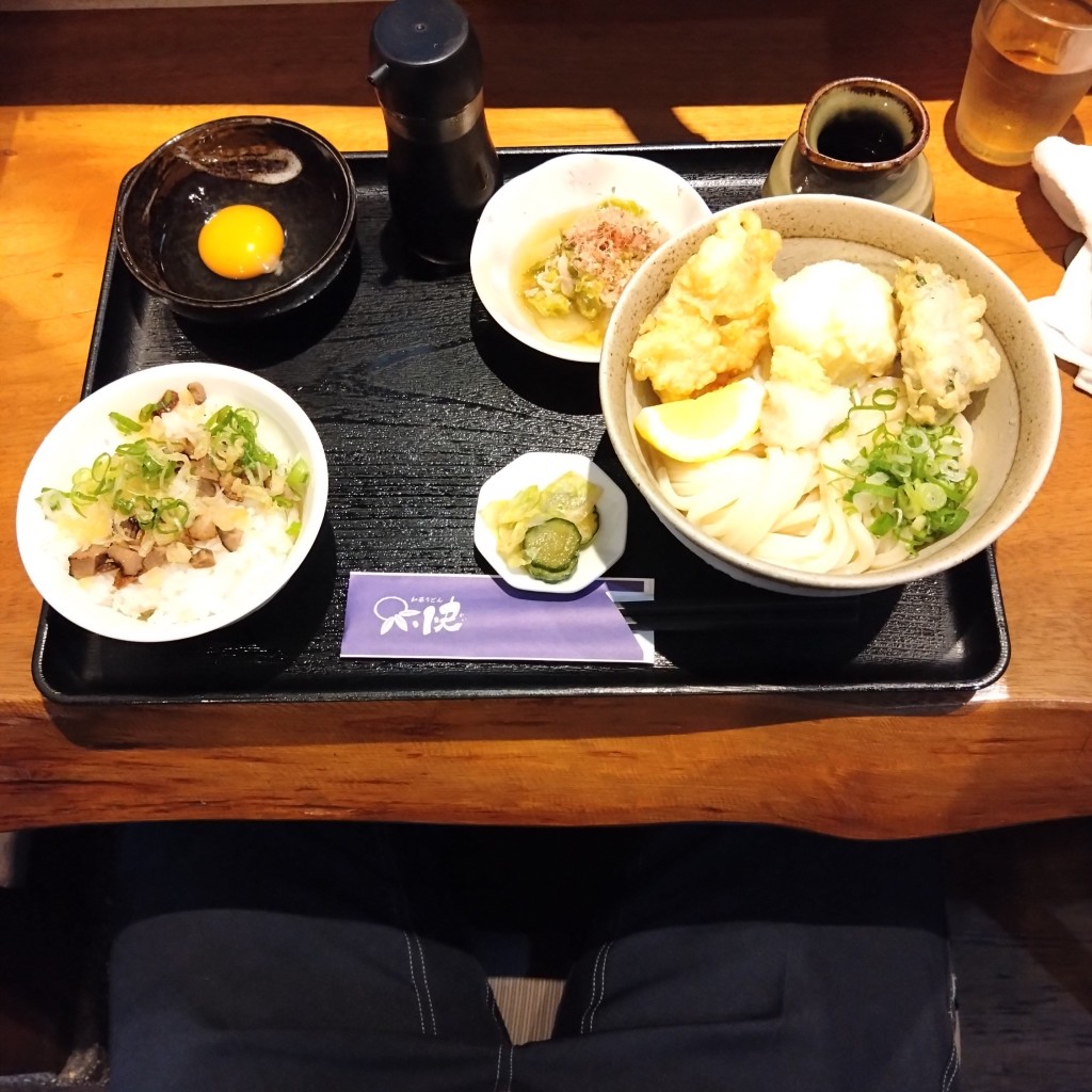 ユーザーが投稿したちく天ぶっかけうどんの写真 - 実際訪問したユーザーが直接撮影して投稿した梅田うどん麺つるり エキマルシェ大阪の写真