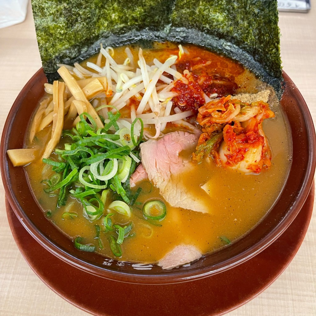 匿命係さんが投稿した長田西ラーメン専門店のお店ラーメン横綱 東大阪店/ラーメンヨコヅナヒガシオオサカテンの写真