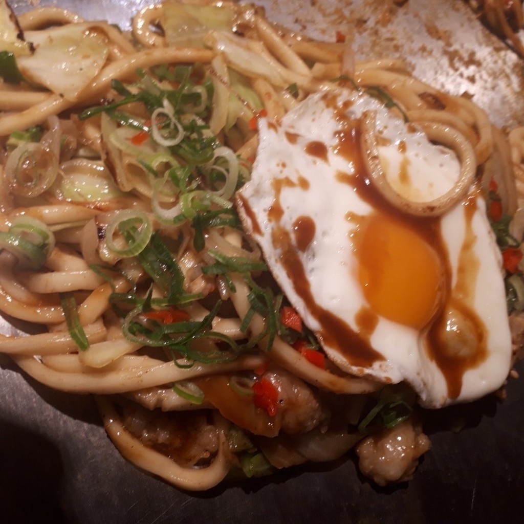 ユーザーが投稿したホルモン焼きうどんの写真 - 実際訪問したユーザーが直接撮影して投稿した堀越町お好み焼きあべとんの写真