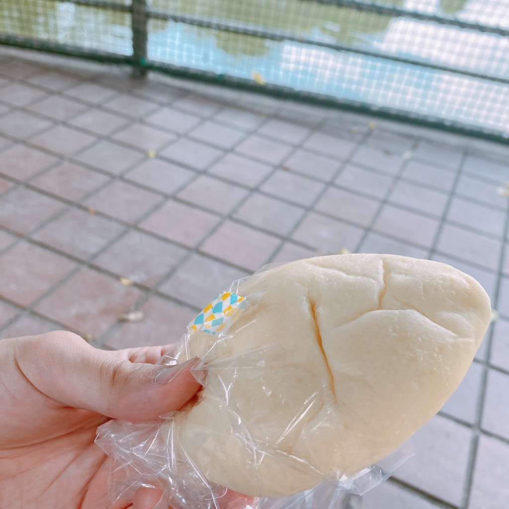 ユーザーが投稿した竹若生クリームパンの写真 - 実際訪問したユーザーが直接撮影して投稿した碑文谷ベーカリー竹若ベーカリーの写真