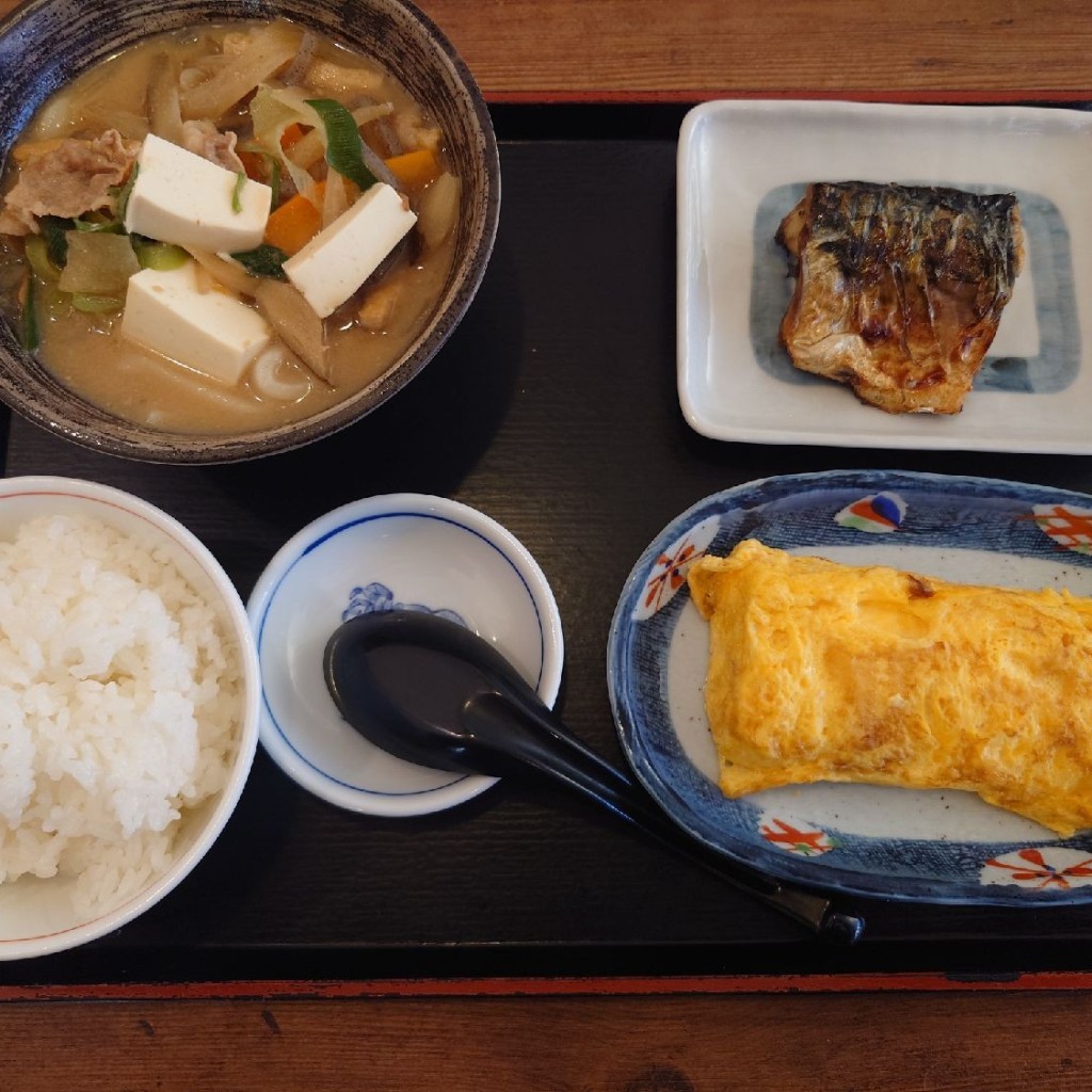 ユーザーが投稿した味噌ちゃんこうどん汁定食の写真 - 実際訪問したユーザーが直接撮影して投稿した小幡宮ノ腰定食屋街かど屋 守山小幡店の写真