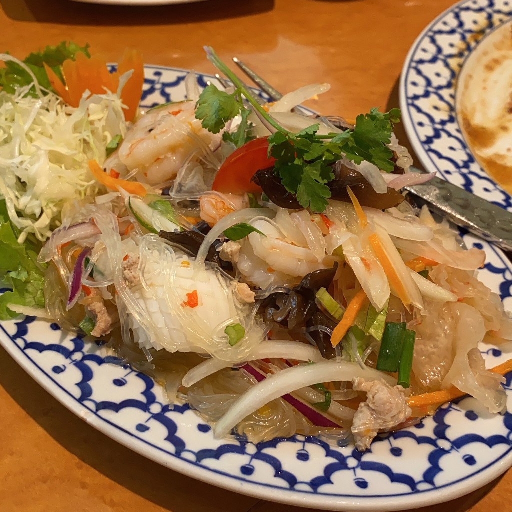ユーザーが投稿した春雨のスパイシーサラダ(ヤムウンセン)の写真 - 実際訪問したユーザーが直接撮影して投稿した銀座タイ料理チャオタイ 銀座店の写真