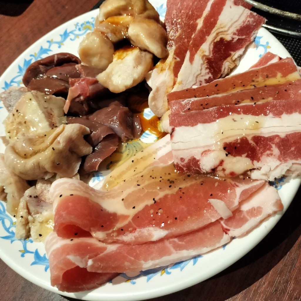 実際訪問したユーザーが直接撮影して投稿した上野焼肉焼き肉1000円食べ放題298【牛宮】上野1号店の写真