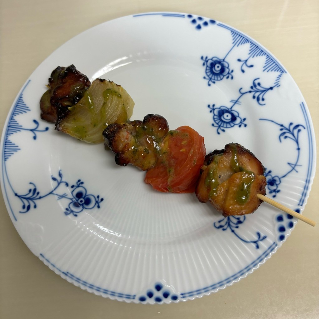 ユーザーが投稿したグリルチキンと野菜の串の写真 - 実際訪問したユーザーが直接撮影して投稿した元徳重弁当 / おにぎりケイステージの写真