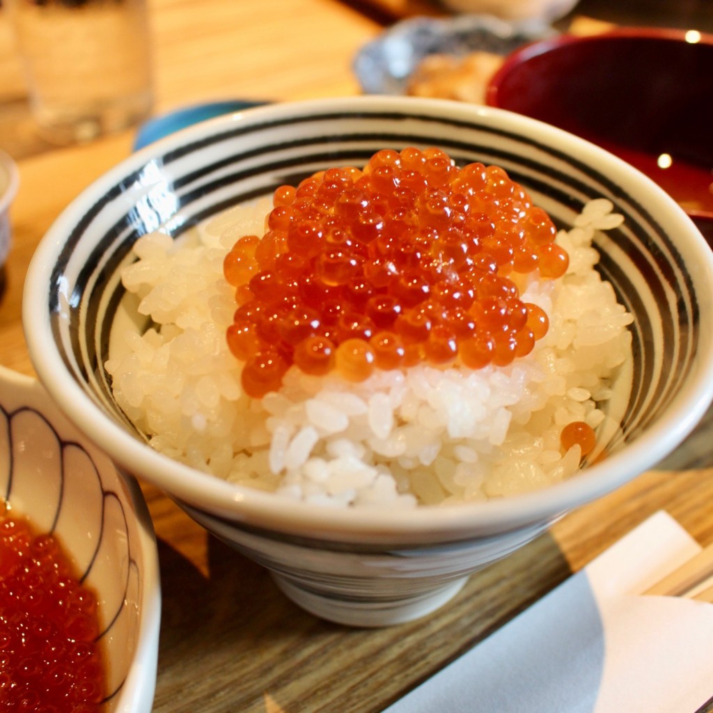 ユーザーが投稿した【ランチ】いくら丼定食の写真 - 実際訪問したユーザーが直接撮影して投稿した柏居酒屋金沢炉端 魚界人 柏駅前店の写真