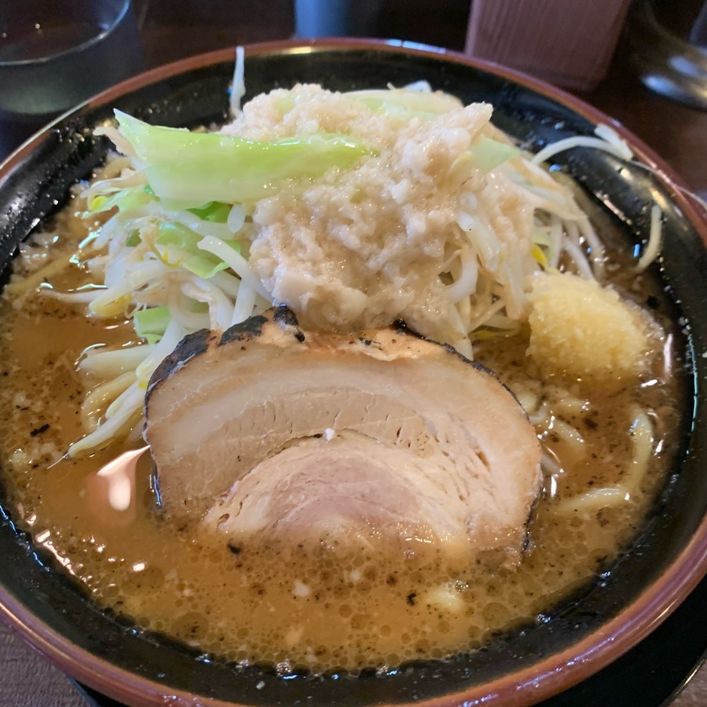 ユーザーが投稿したラーメンの写真 - 実際訪問したユーザーが直接撮影して投稿した前川ラーメン専門店麺や豚髭の写真