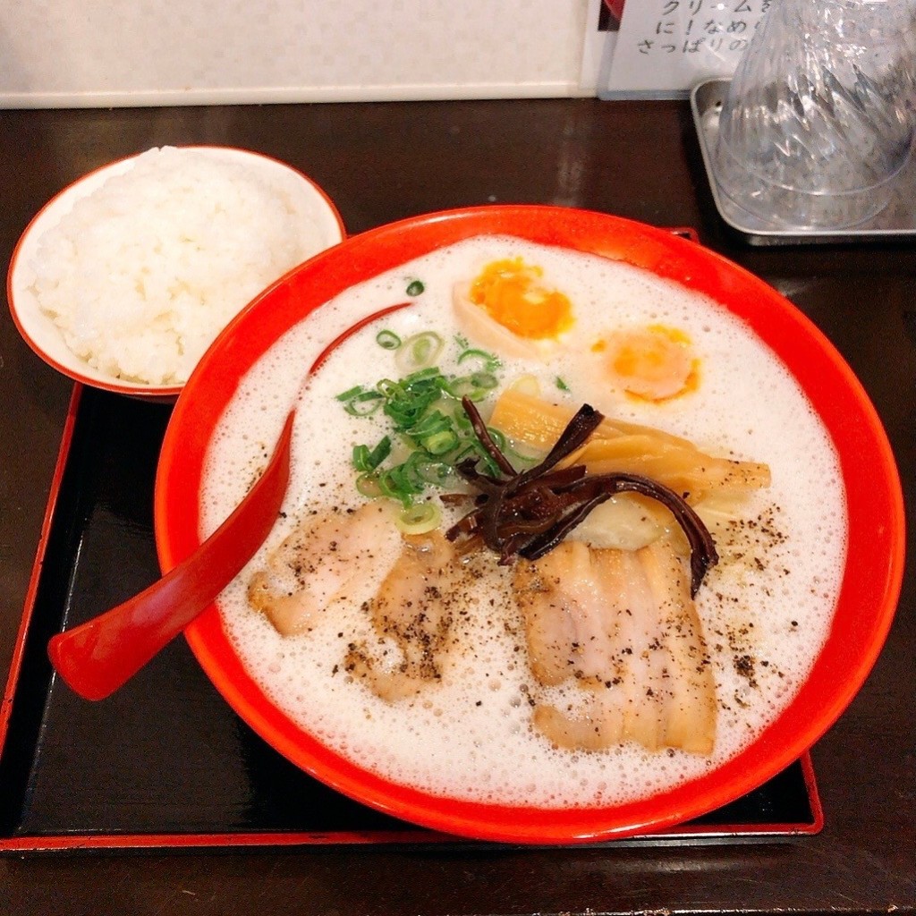 単身赴任おじさんさんが投稿した津乃峰町ラーメン / つけ麺のお店茉莉花の写真