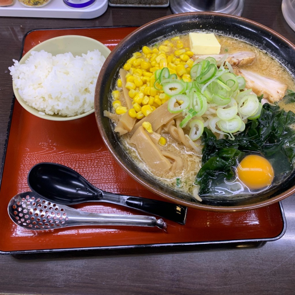 ユーザーが投稿したラーメンの写真 - 実際訪問したユーザーが直接撮影して投稿した和田ラーメン専門店くるまやラーメン 高岡店の写真