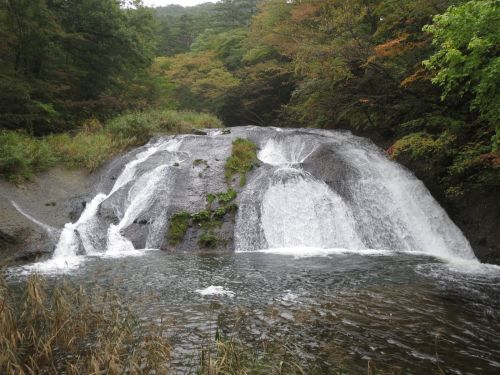 実際訪問したユーザーが直接撮影して投稿した湯本滝 / 渓谷釜淵の滝の写真