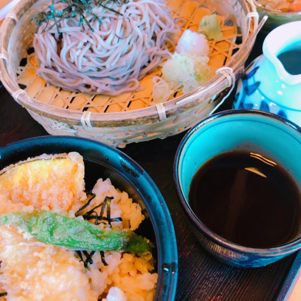 ユーザーが投稿した天ざる蕎麦定食の写真 - 実際訪問したユーザーが直接撮影して投稿した曽木町その他飲食店もみじ茶屋の写真