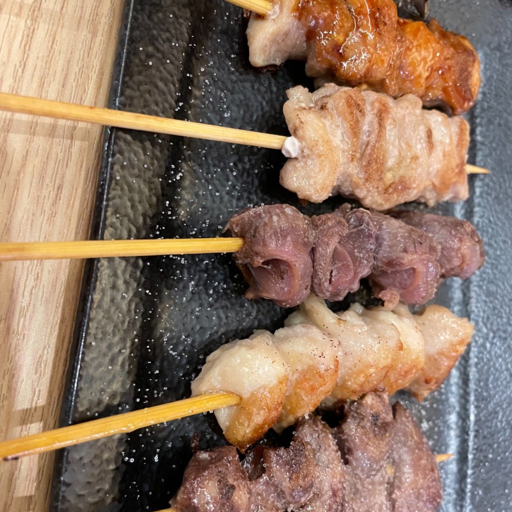 ユーザーが投稿した焼き鳥5種盛り合わせの写真 - 実際訪問したユーザーが直接撮影して投稿した大深町居酒屋おばんざい酒場 和みの写真