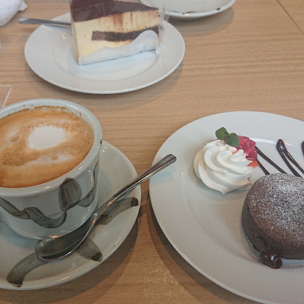 ユーザーが投稿したフォンダンショコラの写真 - 実際訪問したユーザーが直接撮影して投稿した元町喫茶店Cafe Renoir 横浜元町店の写真