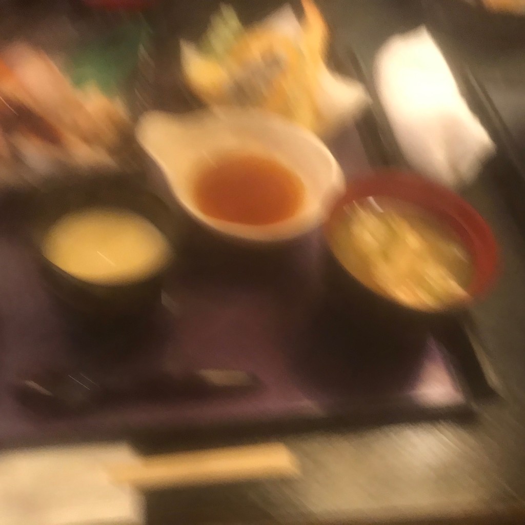 ユーザーが投稿した握り寿司と天ぷら定食の写真 - 実際訪問したユーザーが直接撮影して投稿した中田魚介 / 海鮮料理きとら 津名店の写真