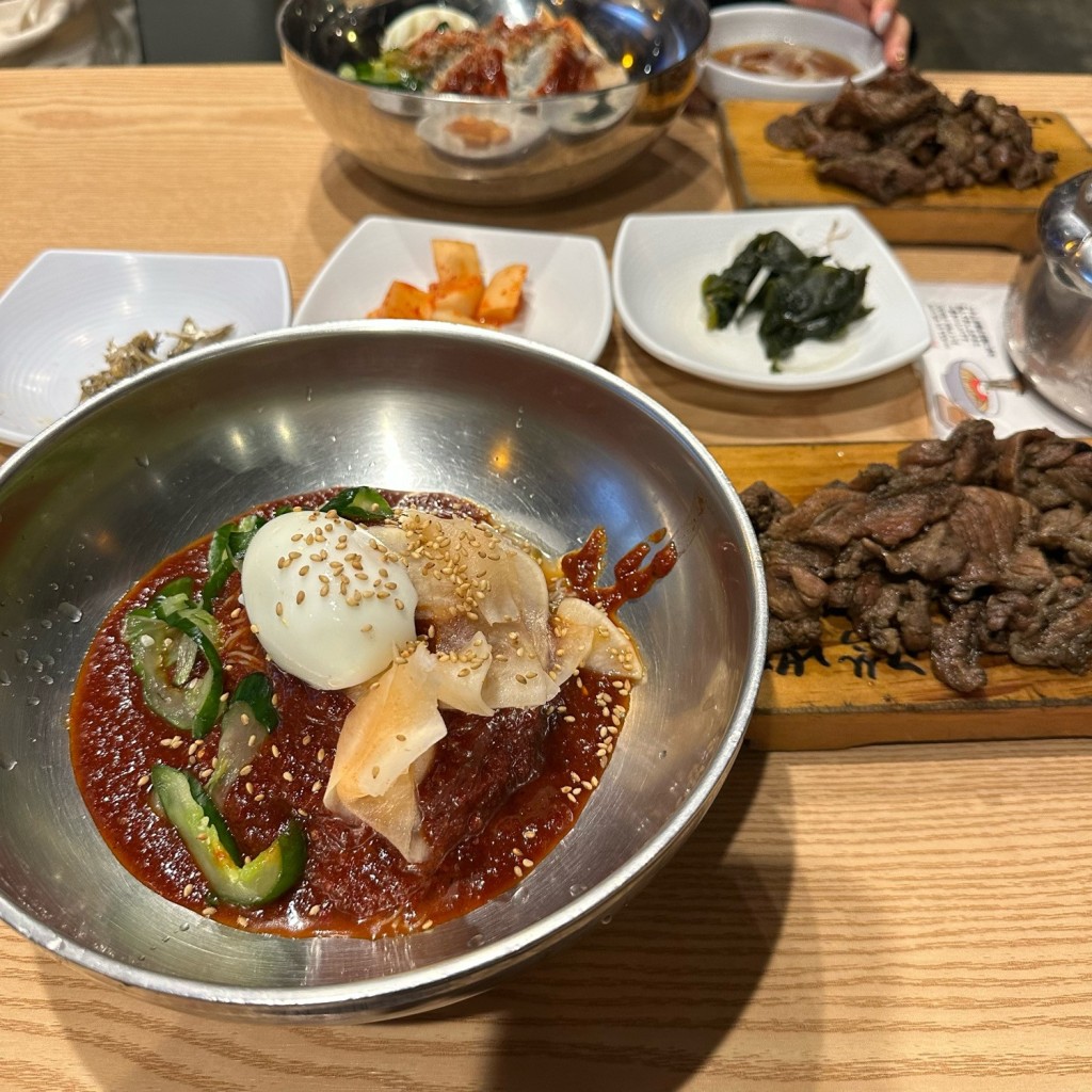 ユーザーが投稿した炭火焼肉の写真 - 実際訪問したユーザーが直接撮影して投稿した百人町韓国料理コサム冷麺専門店の写真