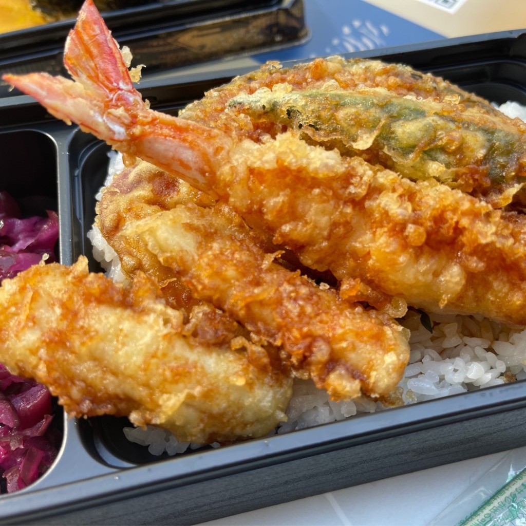 ユーザーが投稿した天ぷら弁当の写真 - 実際訪問したユーザーが直接撮影して投稿した春日うなぎ日本橋 玉ゐ ラクーア店の写真